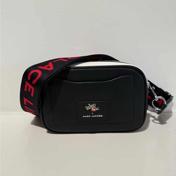 NWT Marc Jacobs x Wizard of Oz camera bag - Picture 2 of 5